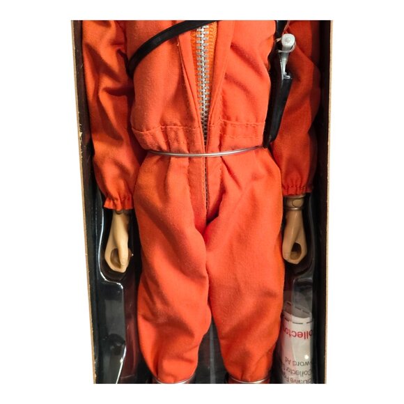 2006 GI Joe Adventure Team Action Figure Air Adventurer Kung-Fu Grip 12" NRFB! - Picture 4 of 11